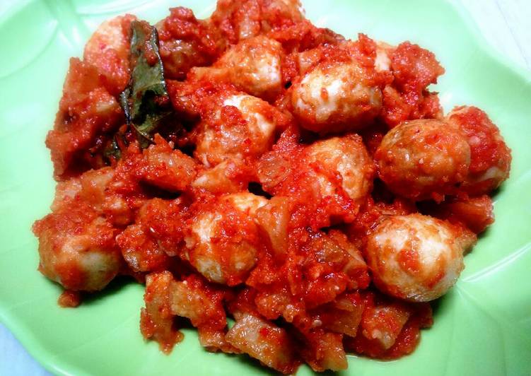 Telor puyuh kentang balado