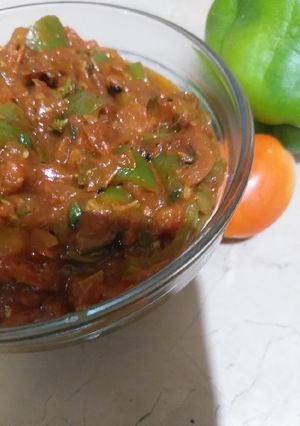 A picture of Tomato Capsicum Chatni.