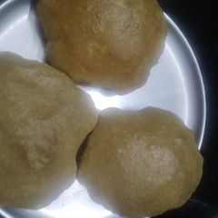 A picture of Healthy wheat poori.