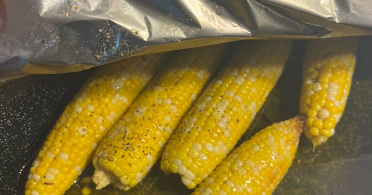 Oven Roasted Garlic Butter Corn Recipe by S Jenkins - Cookpad