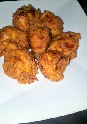 A picture of Potato balls.