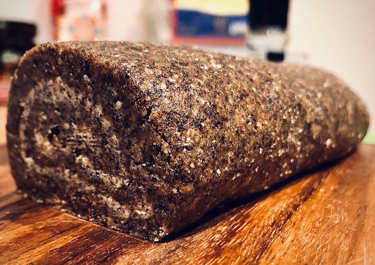 Steps to Prepare Homemade Poppy_Seed Biscuit Roll