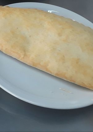 Una foto de Calzonni (pizza)