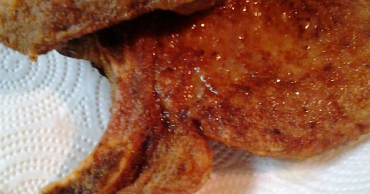 Pepper floured pork chops Recipe by skunkmonkey101 Cookpad