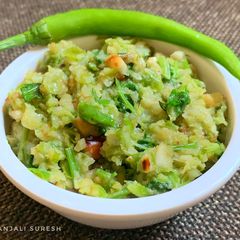 A picture of Green Chilli Thecha.