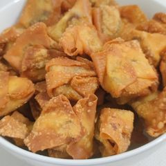 A picture of Cinnamon banana wanton.