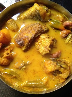 আলু বেগুন দিয়ে শোল মাছের ঝোল (alu begun diye shol macher jhol recipe in bengali) রেসিপির প্রধান ছবি