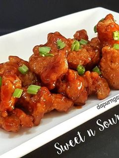 A picture of Sweet and Sour Chicken.