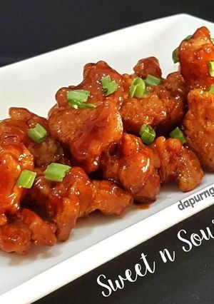 A picture of Sweet and Sour Chicken.