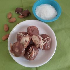 A picture of Coconut cookies.