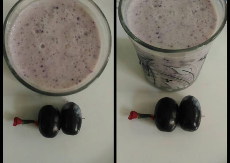 Recipe of Super Quick Homemade Jamun smoothie