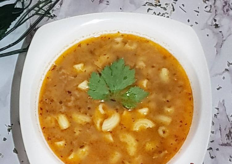 Bolognaise Macaroni soup