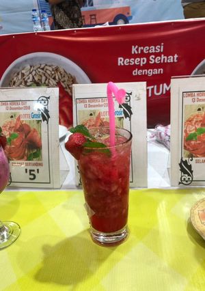 Foto resep Strawberry Mojito
