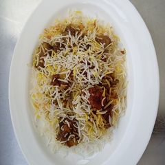 A picture of Boneless chicken biryani.