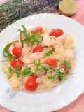 Farfalline con salmone norvegese rucola e pomodorini