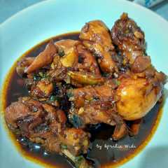 A picture of Ayam Goreng Mentega.