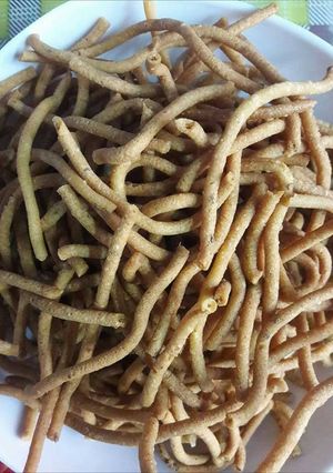 A picture of Crispy rice flour sev.