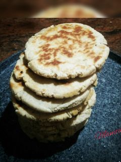 सिंधी मीठी मानी (Sindhi Mithi mani recipe in Hindi) रेसिपी मुख्य फोटो