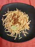 બટાકા નું છીણ અને મસાલા શીંગ (Bataka Chhin Masala Shing Recipe In Gujarati)