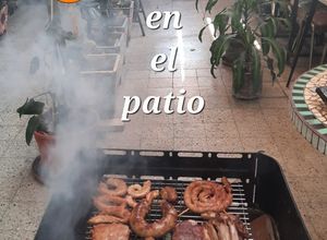 Una foto de Domingo: se cocino algo rico... asadito