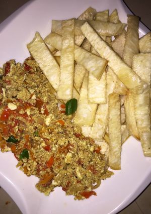 A picture of Egg Sauce.