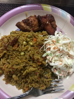 Fried rice & coslow ainihin hoton girkin