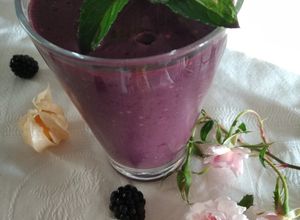 Foto de Batido de amoras e fisális
