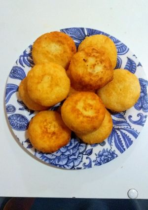 Una foto de Buñuelos de Mandioca (Yuca) con queso