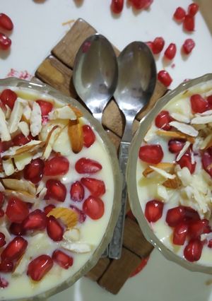 A picture of Fruits Custard.