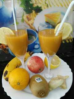 Una foto de Cóctel multifrutas