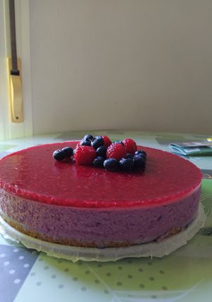 Una foto de Tarta de arándanos y moras