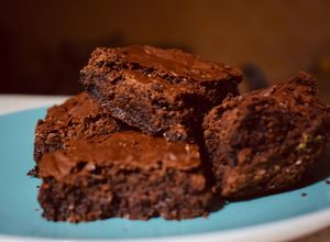 Una foto de Brownies de Oreos 😍