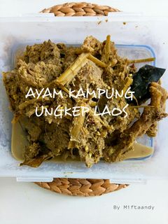 Foto resep Ayam Kampung Ungkep Laos