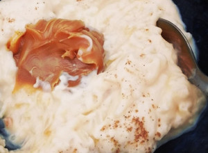 Una foto de Arroz con leche súper cremoso
