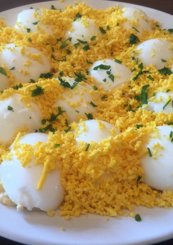 Una foto de Huevos rellenos