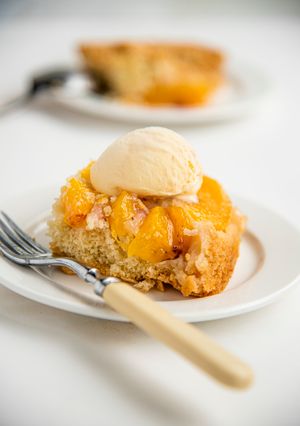 A picture of Peach Cobbler.