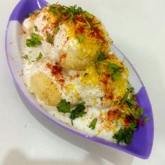 A picture of Dahi Bhalla(Dahi vada).