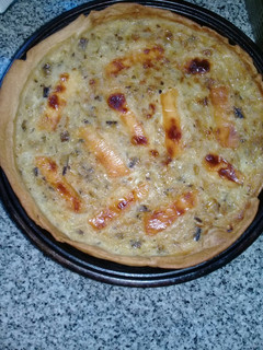 Una foto de Tarta de cebolla, puerro y verdeo