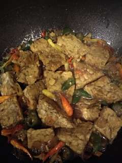 Foto resep Ungkep tempe kuah kecap pedes