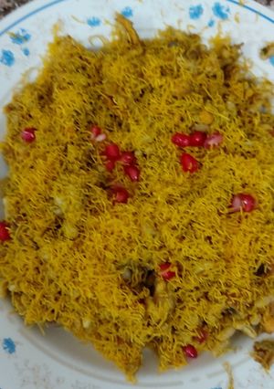 ભેળ (Bhel Recipe In Gujarati) રેસીપી મુખ્ય ફોટો