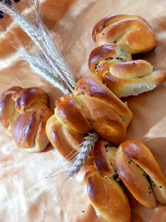 عکسی از دستور نان شیرین پاپیونی