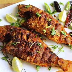 A picture of Samak Mashwi (grilled fish) (Bahrain).
