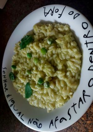 Foto de Risoto de ervilhas e hortelã (Risoto de ervilhas e menta) - receita fácil maravilhosa