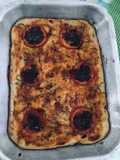 Focaccia de tomate y aceitunas
