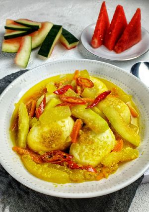 Foto resep Telor Masak Acar Kuning Kulit Semangka🍉
