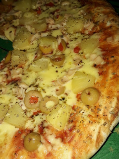 Una foto de ~Rica Pizza Casera 🍕~