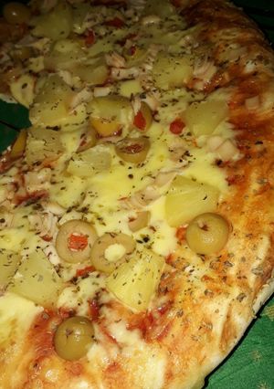 Una foto de ~Rica Pizza Casera 🍕~