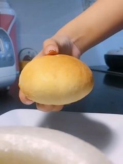 Hình của món Cream bun.