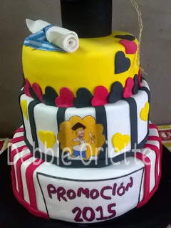Una foto de Pasta Americana o fondant extendido casero para forrar tortas!!