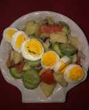 Σαλάτα με αυγό και πατάτα